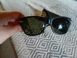 Occhiali da sole Armani neri