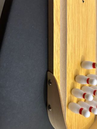 Juego de bolos de viaje de madera