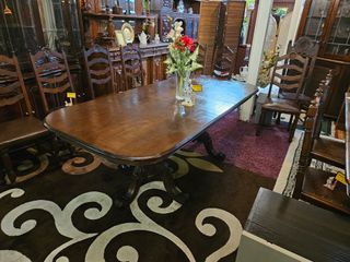 Mesa de jantar extensível antiga