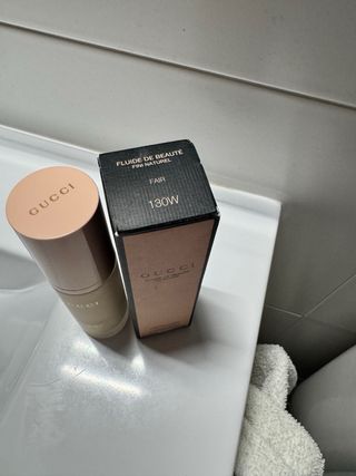 Base de maquillaje Gucci Eternité de Beauté SPF 15