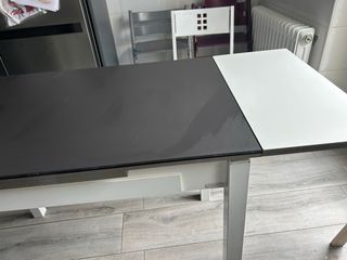 Mesa de cocina extensible, pizarra. Gris.