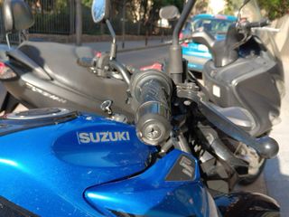 Suzuki GSXS 125cc 2024
