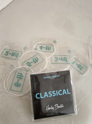 Guitarra Clásica Yamaha C40 + Accesorios