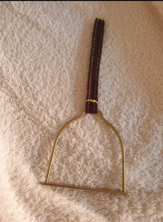 Caballo balancín peluche marrón