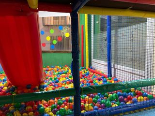 Parque de bolas infantil