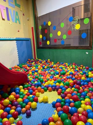 Parque de bolas infantil
