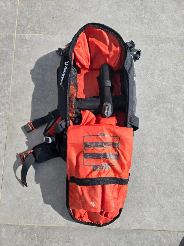 Mochila SCOTT ALPRIDE 24L Airbag Avalancha