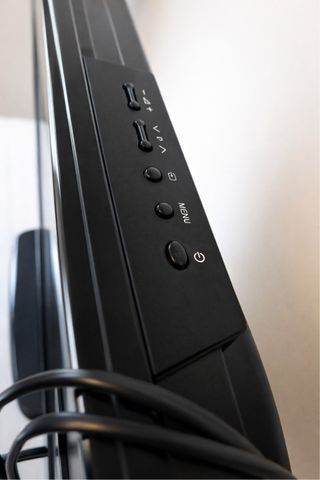 Televisor Sharp AQUOS LC-32D44E-BK – 32”