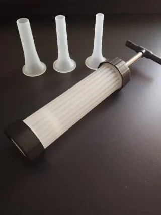 Embutidora manual para salchichas