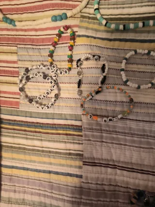 Collares,Pulseras, Tobilleras y más Artesanales