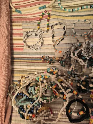 Collares,Pulseras, Tobilleras y más Artesanales