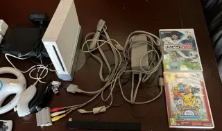 Nintendo Wii Blanca Completa + Mandos y accesorios