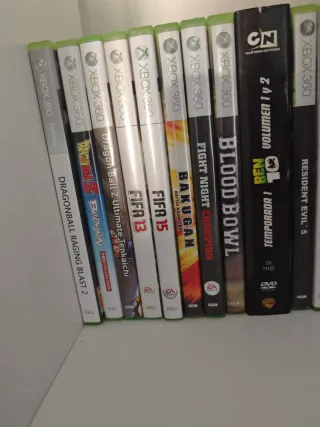 Xbox 360 Negra + Mando y Juegos