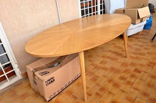 Tavolo Ovale in Legno