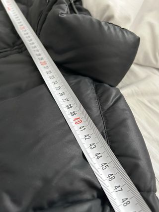 Cazadora Plumas Negra Boomerang