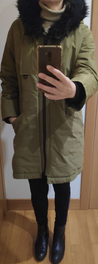 Abrigo Bimba y Lola verde oliva