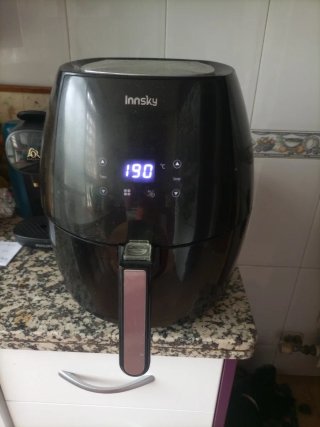 Freidora de aire Innsky negra