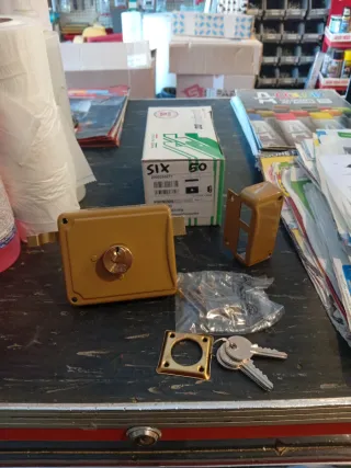 Serratura da infilare SIX 50