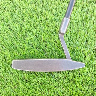 Putter Mizuno Domino Golf