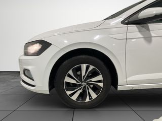 Volkswagen Polo ADVANCE 95 CV