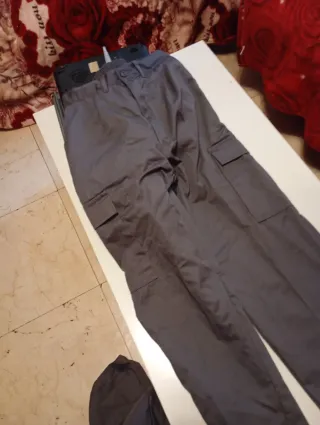 Pantalón de trabajo gris