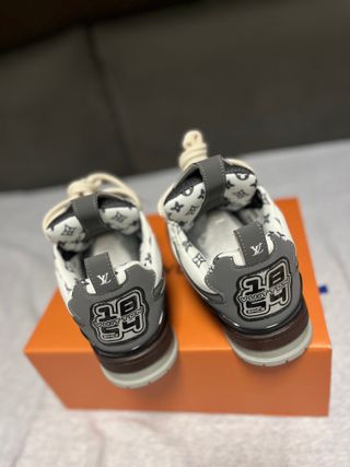 Louis Vuitton Skate nere e bianche