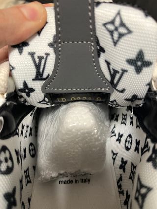 Louis Vuitton Skate nere e bianche