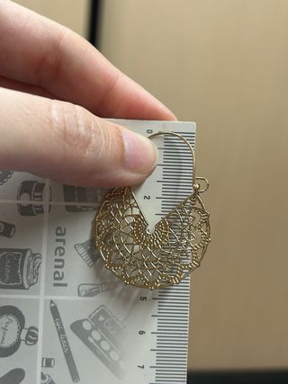 Pendientes dorados estilo boho