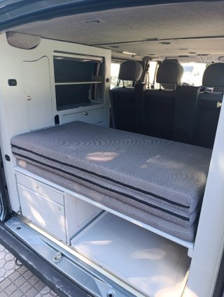 Furgoneta Ford Transit Camperizada