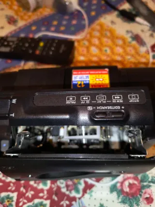 Manual Sony Video Camera Recorder Hi8 XR