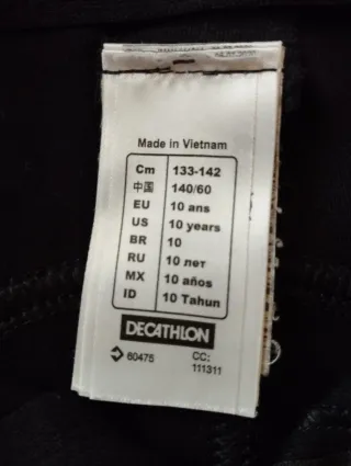 Conjunto montar: Pantalones casco y guantes 10años