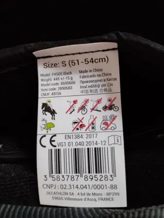 Conjunto montar: Pantalones casco y guantes 10años