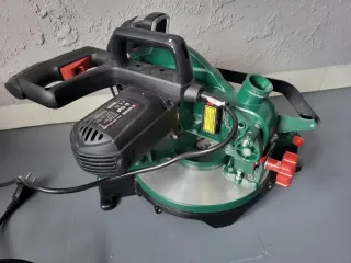 Sierra Ingletadora Parkside PKS 1500 B3