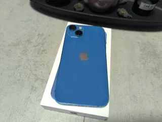 iPhone 13 Azul