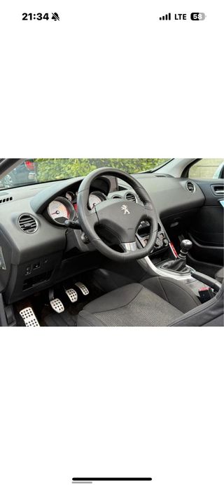 Peugeot 308 CC 2013 e-HDI