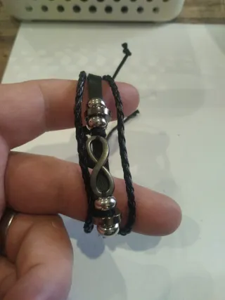 Pulsera cuero