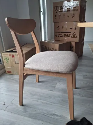 4 Sillas Comedor Madera y Tela Beige. Precio unit