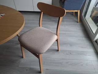 4 Sillas Comedor Madera y Tela Beige. Precio unit