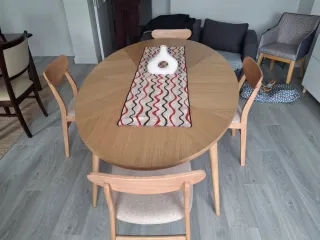 4 Sillas Comedor Madera y Tela Beige. Precio unit