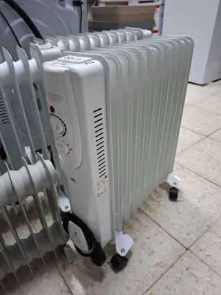 2 Radiadores Eléctricos 11 Elementos