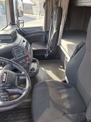 Camión DAF XF Remolcador