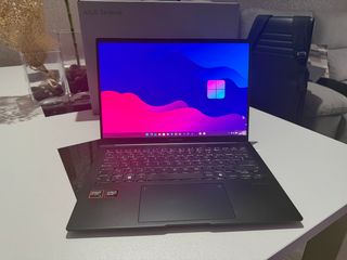 Asus Zenbook 14 OLED