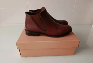 BOTINES DE PIEL