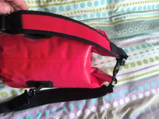 Mochila estanca 15L rojo
