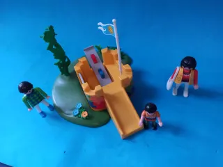 Playmobil Parque Infantil con Figuras