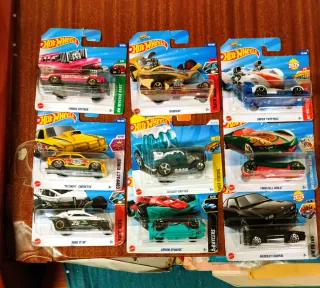 9 Coches Hot Wheels