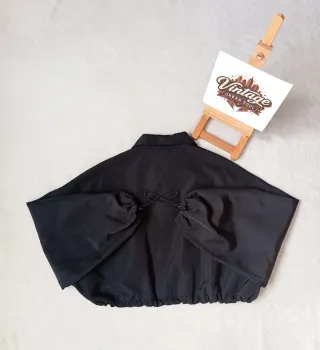 Zara Chaqueta Corta Negra ZW Collection