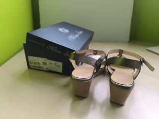 Sandalias cuña piel Maria Jaen plateadas