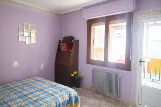 Vivienda en Íscar, dos plantas muy cómoda, centro