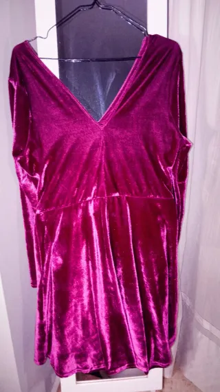 Vestido fiesta/coctel rosa con pedrería